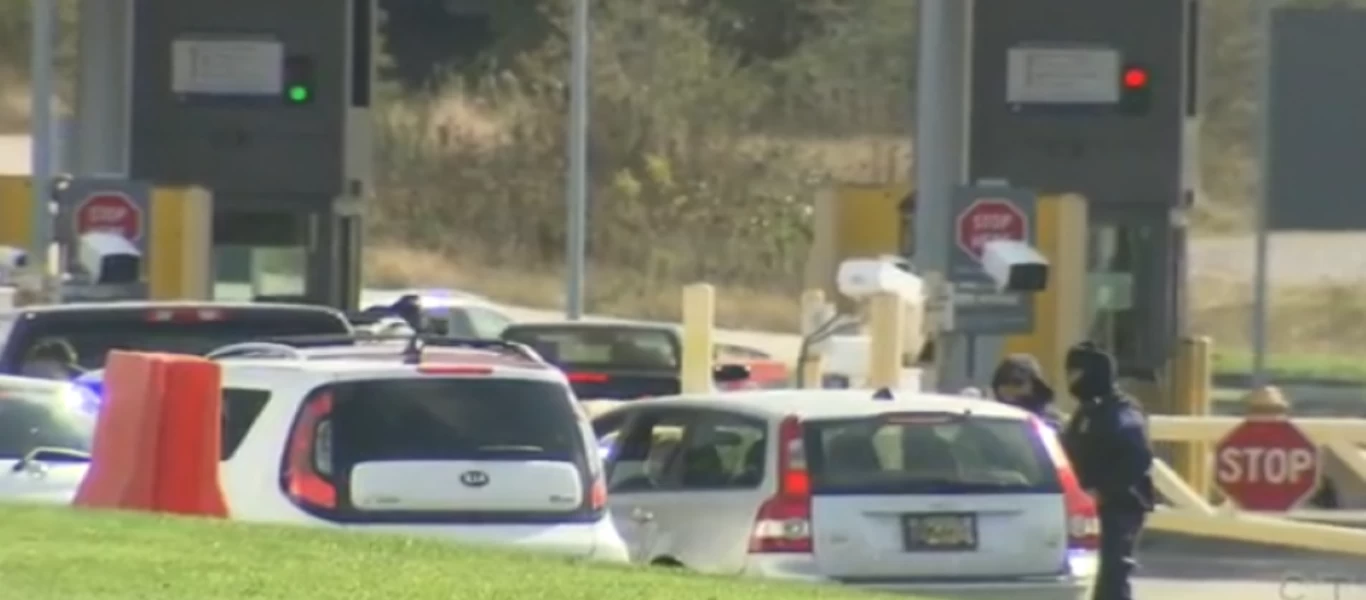 ΗΠΑ: Ιρανοί καταγγέλουν παράνομη κράτηση στα σύνορα με τον Καναδά (φώτο)